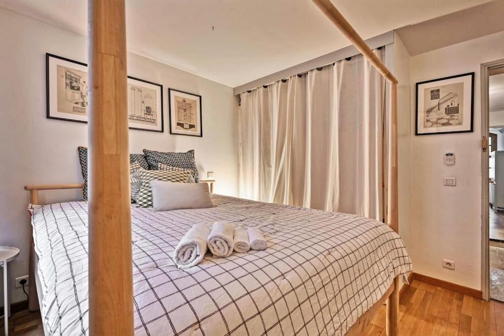 Appartement La Bulle - Parking Gratuit En Souterrain - 2 Mins Du Palais Des Papes - Clim Ac - Wifi Avignon